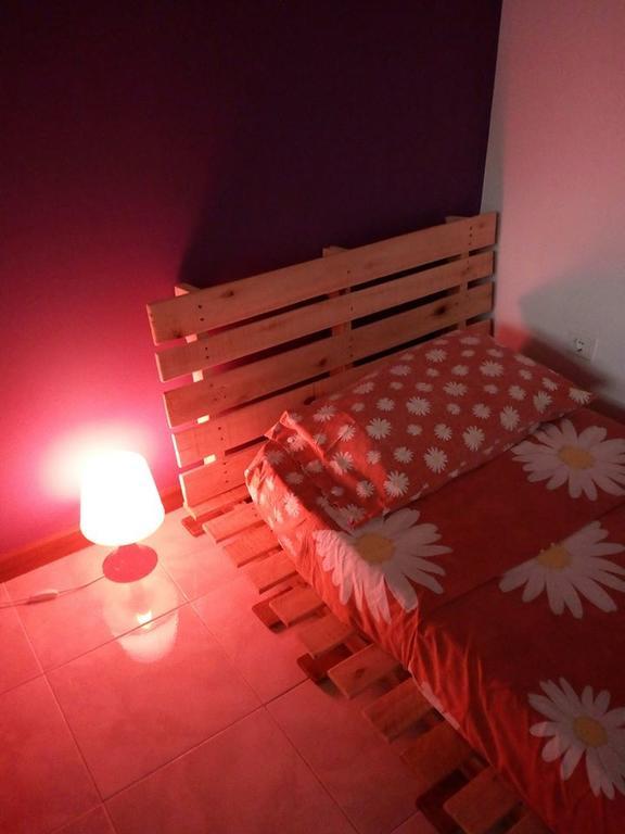 Simabo'S Backpackers' Hostel Мінделу Екстер'єр фото